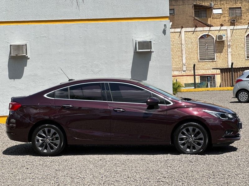 Chevrolet CRUZE SEDAN LTZ 1.4 16V 2017 NEUMANN VEÍCULOS ARROIO DO MEIO / Carros no Vale