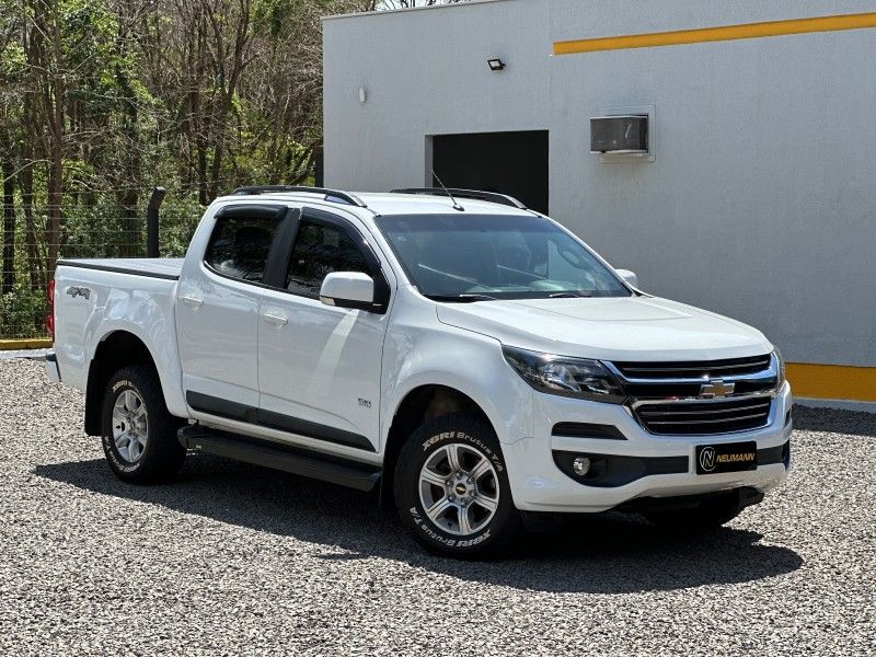 Chevrolet S10 LT 2.8 4×4 16V 2018 NEUMANN VEÍCULOS ARROIO DO MEIO / Carros no Vale