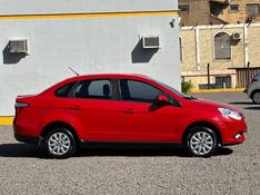 Fiat GRAND SIENA ATTRACTIVE 1.4 16V 2013 NEUMANN VEÍCULOS ARROIO DO MEIO / Carros no Vale