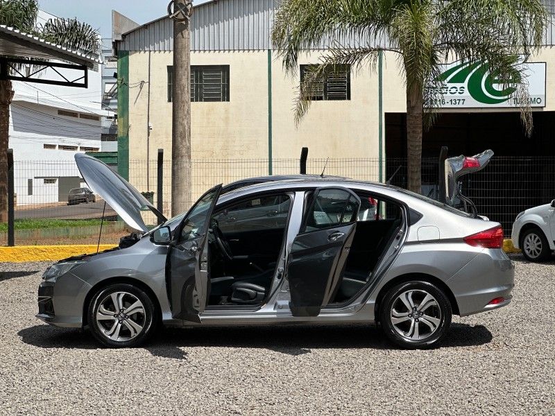 Honda CITY EXL 16V 2015 NEUMANN VEÍCULOS ARROIO DO MEIO / Carros no Vale