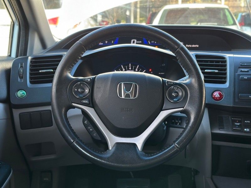 Honda CIVIC SEDAN LXR 16V 2015 NEUMANN VEÍCULOS ARROIO DO MEIO / Carros no Vale