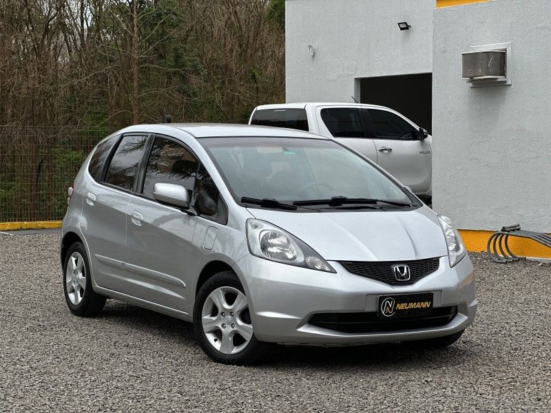 Honda FIT LX 1.4 2010 NEUMANN VEÍCULOS ARROIO DO MEIO / Carros no Vale