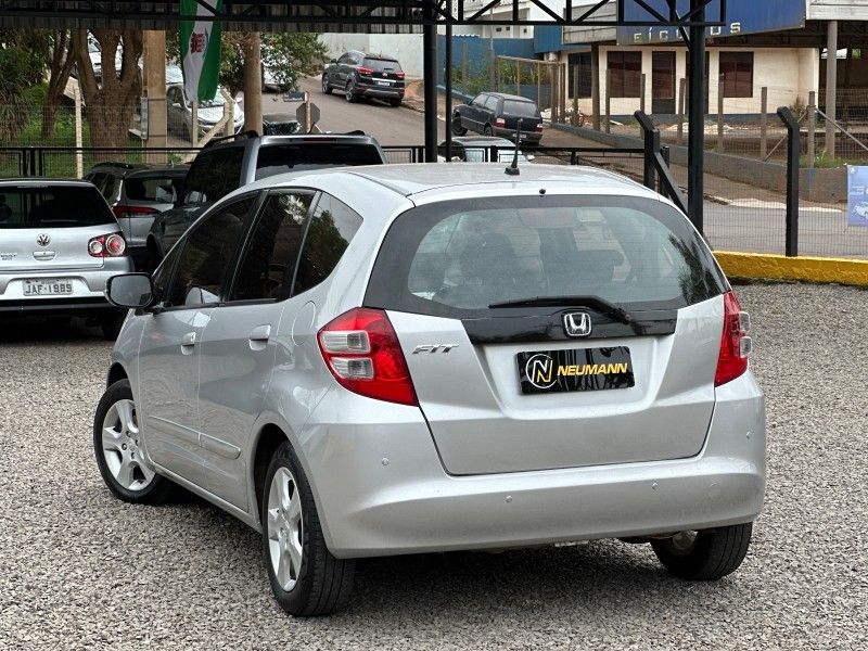 Honda FIT LX 1.4 2010 NEUMANN VEÍCULOS ARROIO DO MEIO / Carros no Vale