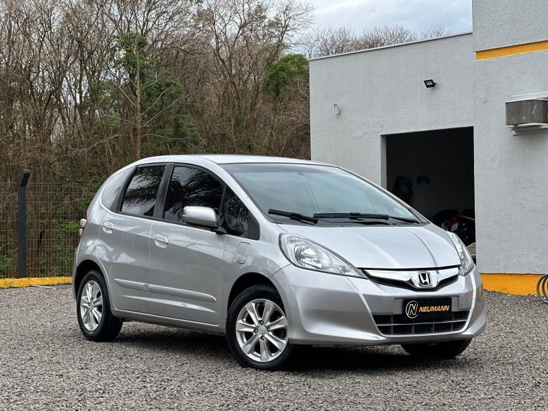 Honda FIT LX 1.4 2014 NEUMANN VEÍCULOS ARROIO DO MEIO / Carros no Vale