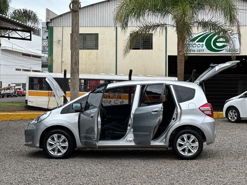 Honda FIT LX 1.4 2014 NEUMANN VEÍCULOS ARROIO DO MEIO / Carros no Vale