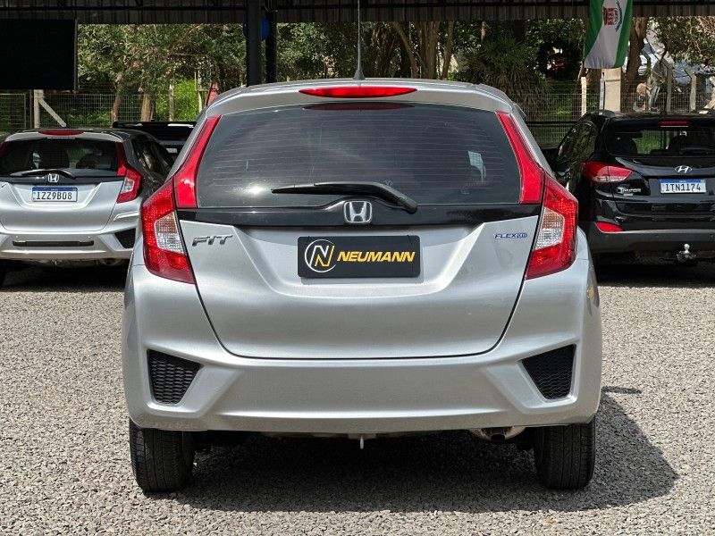 Honda FIT LX 1.5 16V 2015 NEUMANN VEÍCULOS ARROIO DO MEIO / Carros no Vale