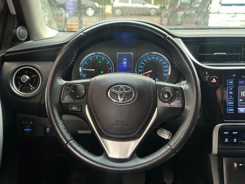 Toyota COROLLA XRS 2.0 2019 NEUMANN VEÍCULOS ARROIO DO MEIO / Carros no Vale