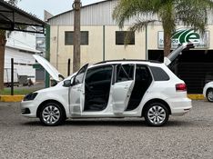 Volkswagen SPACEFOX TRENDLINE 1.6 MSI 16V 2019 NEUMANN VEÍCULOS ARROIO DO MEIO / Carros no Vale