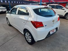 Chevrolet ONIX LT 1.0 8V 2017 FERREIRA VEÍCULOS VENÂNCIO AIRES / Carros no Vale