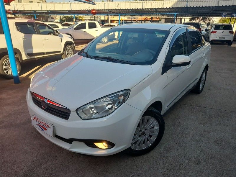 Fiat GRAND SIENA ESSENCE 1.6 2015 FERREIRA VEÍCULOS VENÂNCIO AIRES / Carros no Vale