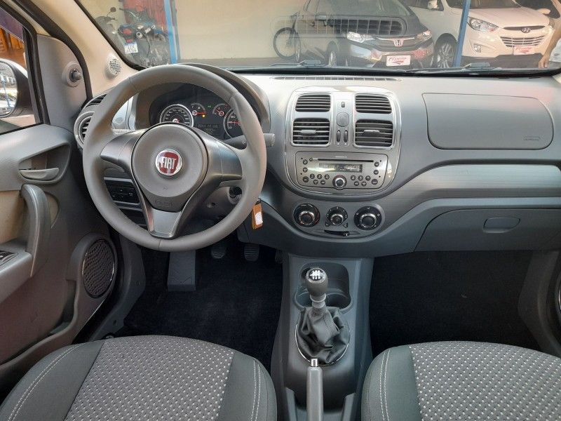 Fiat GRAND SIENA ESSENCE 1.6 2015 FERREIRA VEÍCULOS VENÂNCIO AIRES / Carros no Vale