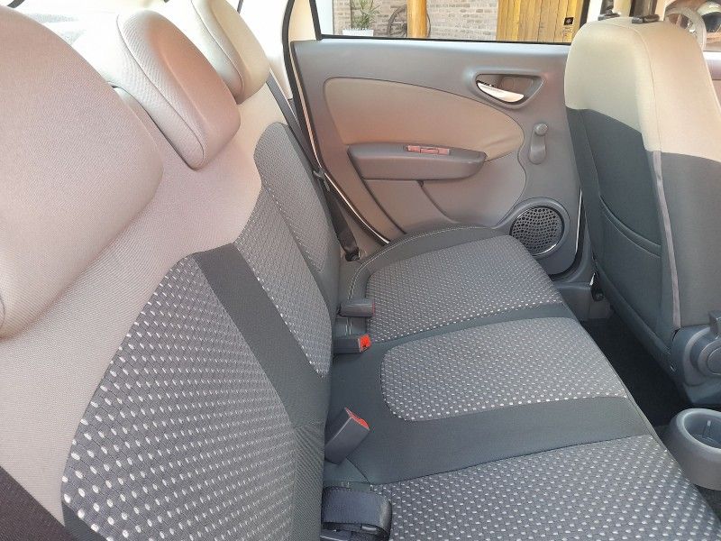 Fiat GRAND SIENA ESSENCE 1.6 2015 FERREIRA VEÍCULOS VENÂNCIO AIRES / Carros no Vale