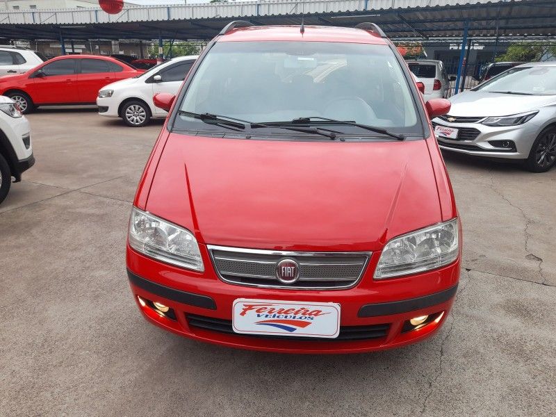 Fiat IDEA ELX 1.4 8V 2010 FERREIRA VEÍCULOS VENÂNCIO AIRES / Carros no Vale