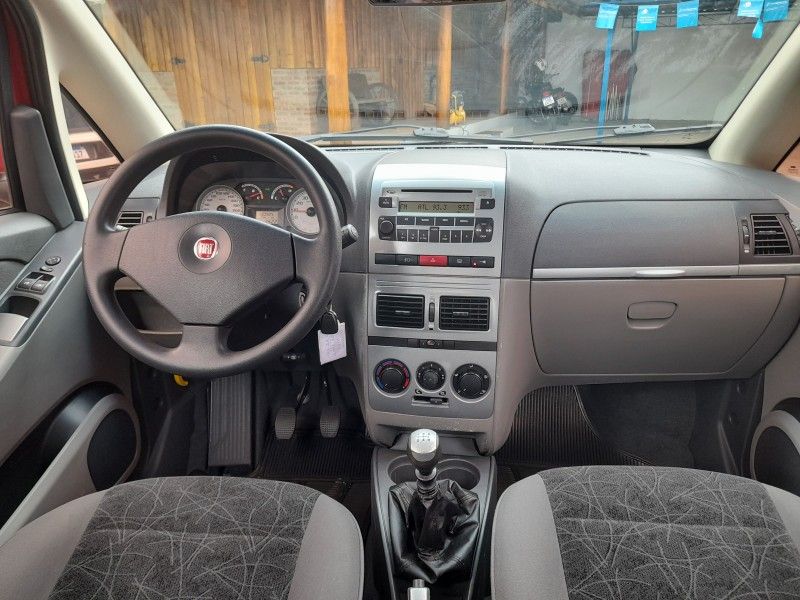 Fiat IDEA ELX 1.4 8V 2010 FERREIRA VEÍCULOS VENÂNCIO AIRES / Carros no Vale