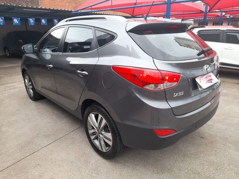 Hyundai IX35 GLS 2.0 2017 FERREIRA VEÍCULOS VENÂNCIO AIRES / Carros no Vale