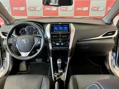 Toyota YARIS XLS Connect Sed 1.5 16V 2021/2022 PC VEÍCULOS SANTA CRUZ DO SUL / Carros no Vale