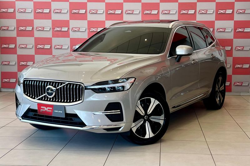 Volvo XC 60 T-8 Plus 2.0 AWD (Híbrido) 2023/2023 PC VEÍCULOS SANTA CRUZ DO SUL / Carros no Vale