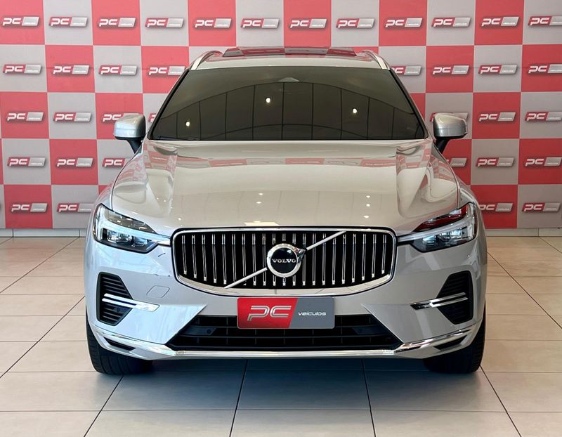 Volvo XC 60 T-8 Plus 2.0 AWD (Híbrido) 2023/2023 PC VEÍCULOS SANTA CRUZ DO SUL / Carros no Vale