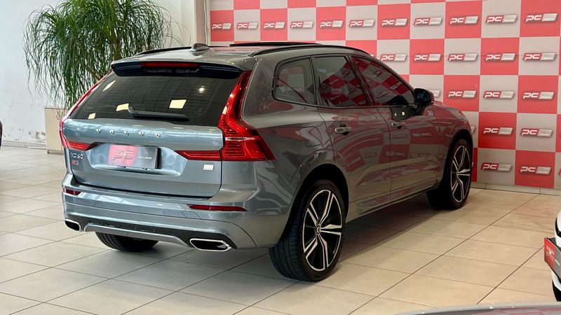 Volvo XC 60 T-8 R-DESIGN 2.0 (Híbrido) 2021/2021 PC VEÍCULOS SANTA CRUZ DO SUL / Carros no Vale