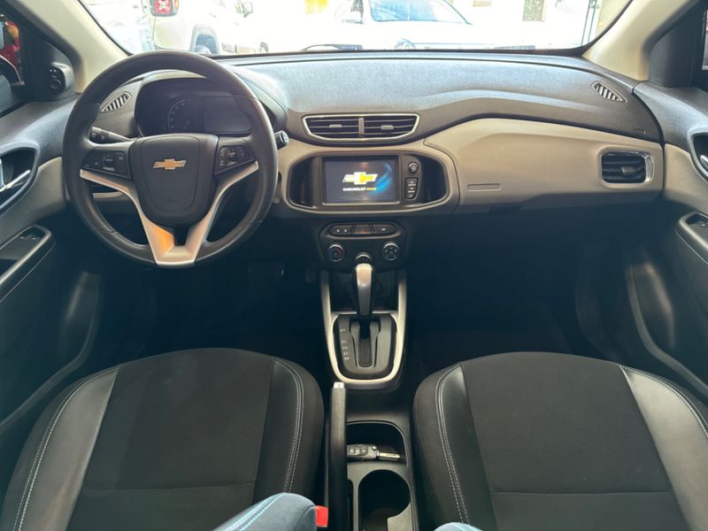 Chevrolet Onix 1.4 Mpfi Lt 8v 2018/2019 COVEL VEICULOS ENCANTADO / Carros no Vale