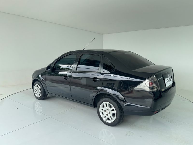 Ford Fiesta Sedan1.6flex 2014/2014 COVEL VEICULOS ENCANTADO / Carros no Vale