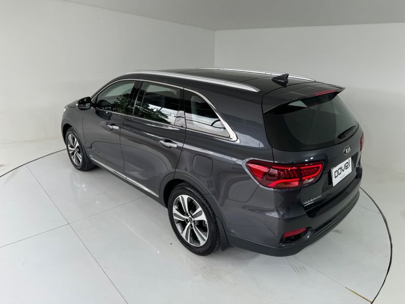 Kia Sorento 3.5 V6 24v 4×4 7 Lugares 2018/2019 COVEL VEICULOS ENCANTADO / Carros no Vale