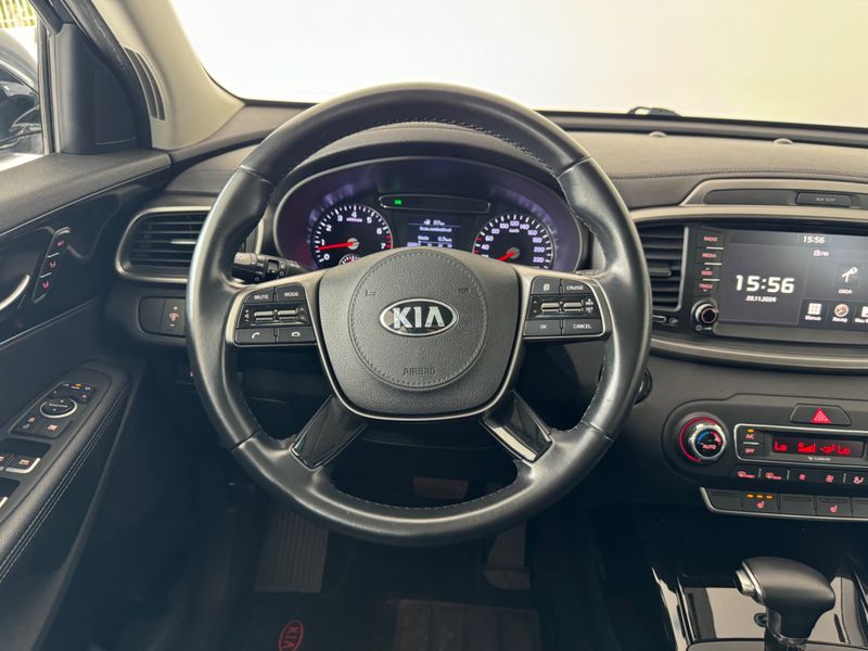 Kia Sorento 3.5 V6 24v 4×4 7 Lugares 2018/2019 COVEL VEICULOS ENCANTADO / Carros no Vale