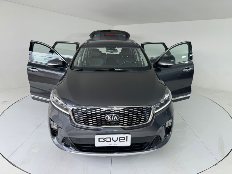 Kia Sorento 3.5 V6 24v 4×4 7 Lugares 2018/2019 COVEL VEICULOS ENCANTADO / Carros no Vale