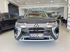 Mitsubishi Outlander Hpe-s 3.0 V6 4×4 2018/2019 COVEL VEICULOS ENCANTADO / Carros no Vale