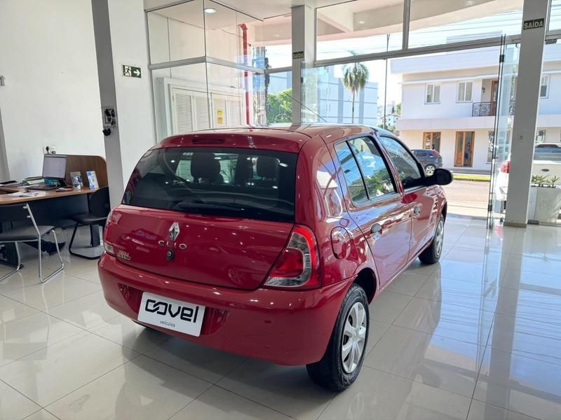 Renault Clio Exp1016vh 2014/2014 COVEL VEICULOS ENCANTADO / Carros no Vale