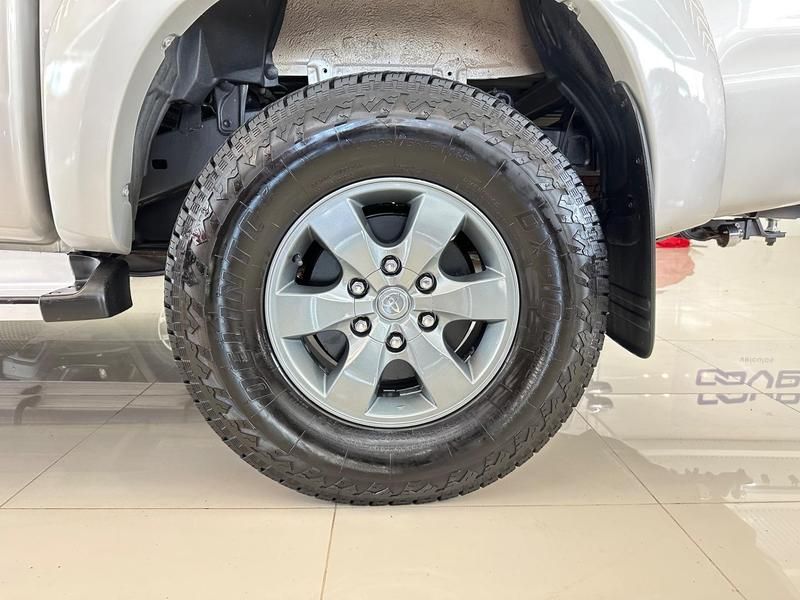 Toyota Hilux Cd Srv D4-d 4×4 3.0 Tdi 2011/2012 COVEL VEICULOS ENCANTADO / Carros no Vale