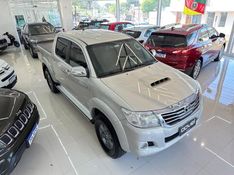 Toyota Hilux Cd Srv D4-d 4×4 3.0 Tdi 2011/2012 COVEL VEICULOS ENCANTADO / Carros no Vale