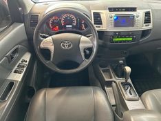 Toyota Hilux Cd Srv D4-d 4×4 3.0 Tdi 2011/2012 COVEL VEICULOS ENCANTADO / Carros no Vale