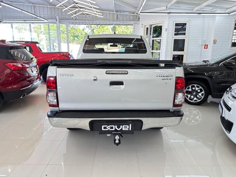 Toyota Hilux Cd Srv D4-d 4×4 3.0 Tdi 2011/2012 COVEL VEICULOS ENCANTADO / Carros no Vale