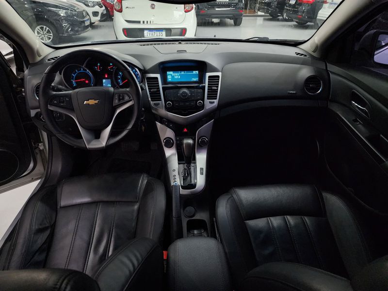 Chevrolet Cruze Lt Nb 2015/2015 SIM AUTOMÓVEIS ROLANTE / Carros no Vale