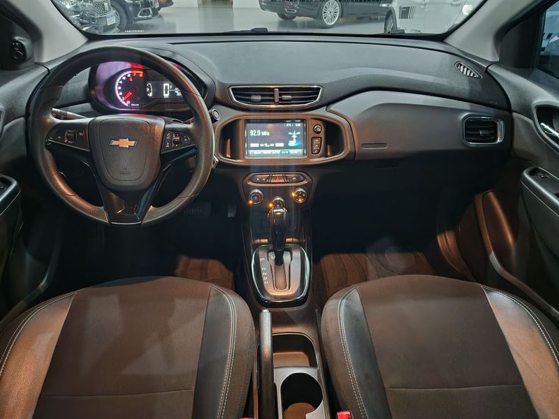 Chevrolet Prisma 1.4 Lt 2018/2019 SIM AUTOMÓVEIS ROLANTE / Carros no Vale