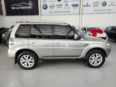 Mitsubishi Pajero Tr4 2.0 4×2 16v 140cv 2012/2012 SIM AUTOMÓVEIS ROLANTE / Carros no Vale