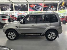 Mitsubishi Pajero Tr4 2.0 4×2 16v 140cv 2012/2012 SIM AUTOMÓVEIS ROLANTE / Carros no Vale