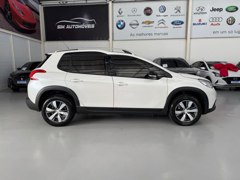 Peugeot 2008 Griffe Thpm 2018/2019 SIM AUTOMÓVEIS ROLANTE / Carros no Vale