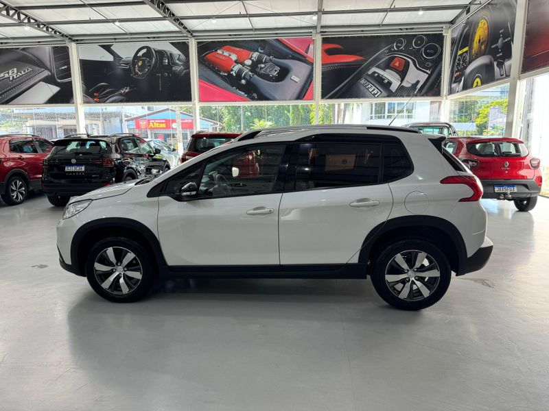 Peugeot 2008 Griffe Thpm 2018/2019 SIM AUTOMÓVEIS ROLANTE / Carros no Vale