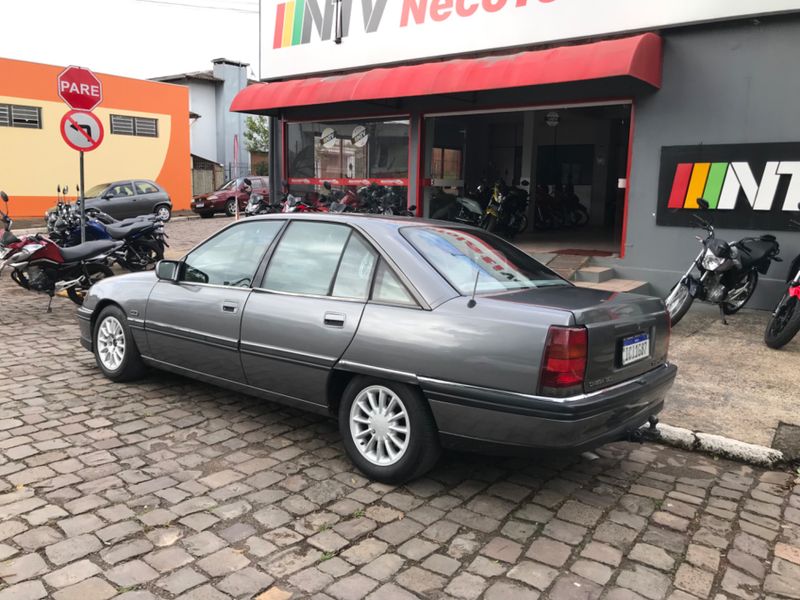 Chevrolet Omega Gls 2.0 Mpfi 1992/1993 NECO TOLATI VEÍCULOS VENÂNCIO AIRES / Carros no Vale