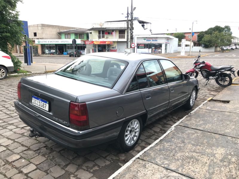 Chevrolet Omega Gls 2.0 Mpfi 1992/1993 NECO TOLATI VEÍCULOS VENÂNCIO AIRES / Carros no Vale