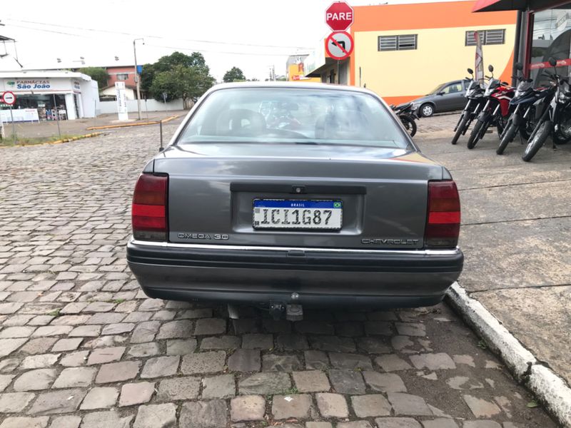 Chevrolet Omega Gls 2.0 Mpfi 1992/1993 NECO TOLATI VEÍCULOS VENÂNCIO AIRES / Carros no Vale