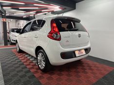 Fiat Palio ESSENCE Dualogic 1.6 16V 2014/2014 CIRNE AUTOMÓVEIS SANTA MARIA / Carros no Vale