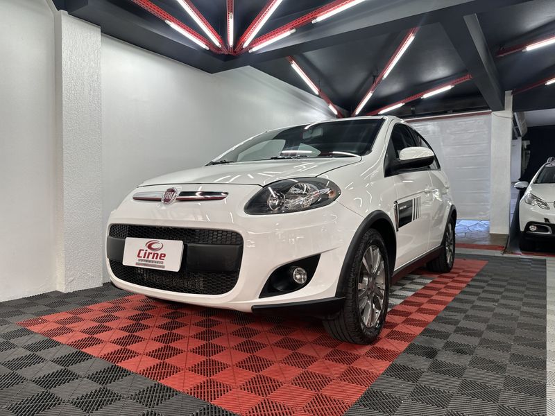 Fiat Palio SPORTING 1.6 16V 2014/2015 CIRNE AUTOMÓVEIS SANTA MARIA / Carros no Vale