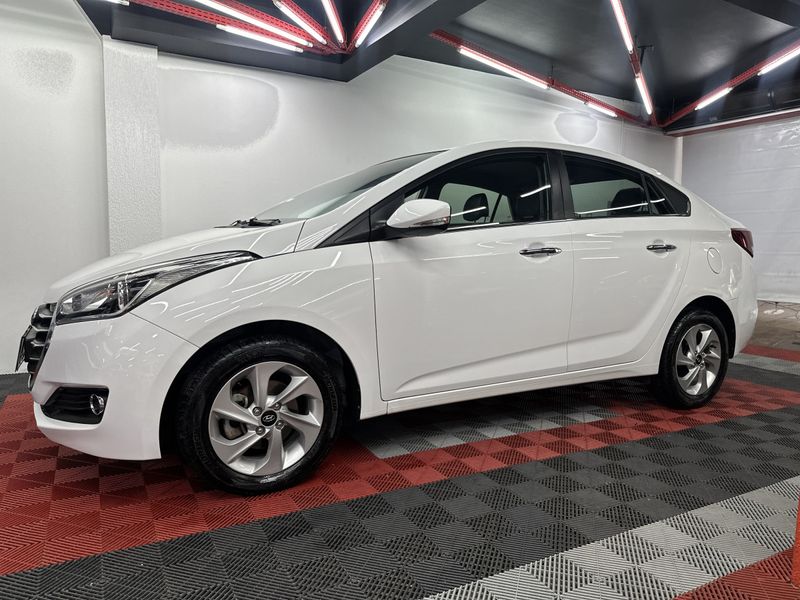 Hyundai HB20S C.Style/C.Plus1.6 16V 2016/2017 CIRNE AUTOMÓVEIS SANTA MARIA / Carros no Vale