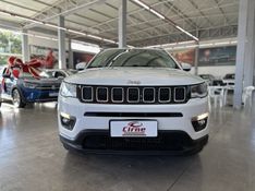 Jeep COMPASS LONGITUDE 2.0 4×2 16V 2017/2017 CIRNE AUTOMÓVEIS SANTA MARIA / Carros no Vale