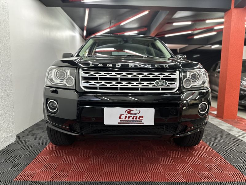 Land Rover Freelander2 Si4 SE 2.0 240cv 2013/2013 CIRNE AUTOMÓVEIS SANTA MARIA / Carros no Vale