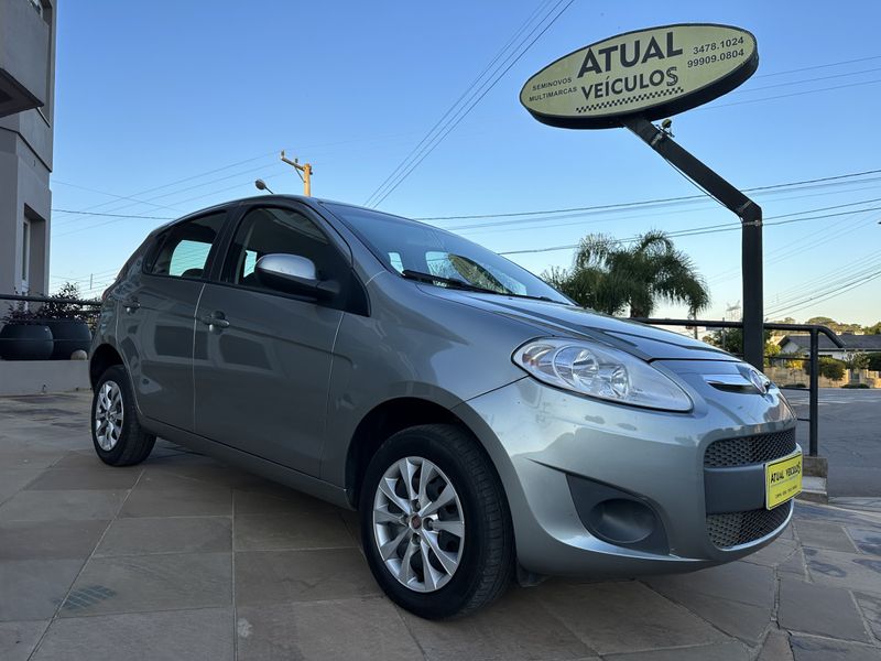 Fiat Palio ATTRACTIVE 1.0 EVO Fire 8v 2016/2017 ATUAL VEÍCULOS VISTA ALEGRE DO PRATA / Carros no Vale