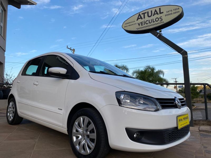 VOLKSWAGEN Fox 1.6 Mi Total 8V 2012/2013 ATUAL VEÍCULOS VISTA ALEGRE DO PRATA / Carros no Vale